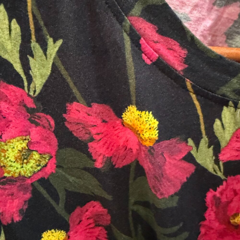 Alice And Olivia Jasper Roll Sleeve Tee In Califo… - image 5